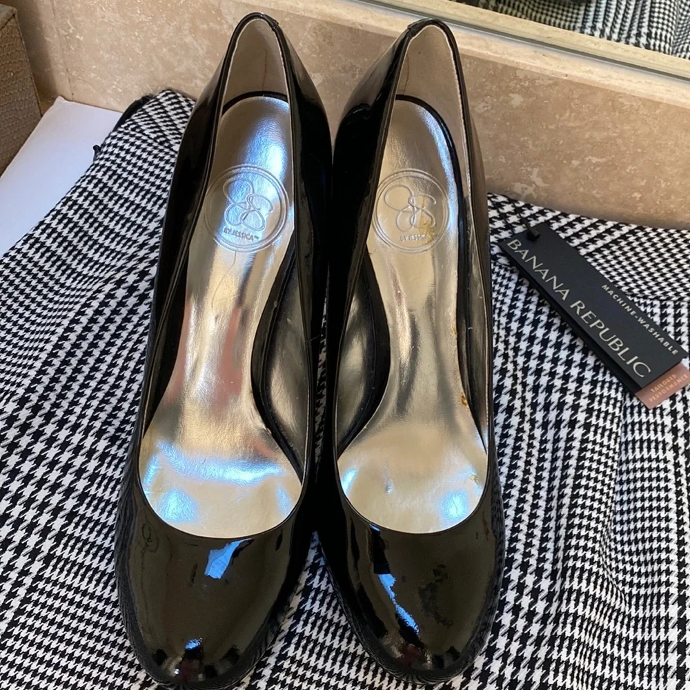 Jessica Simpson Patent Black heels 7.5 Size - Picture 1 of 7